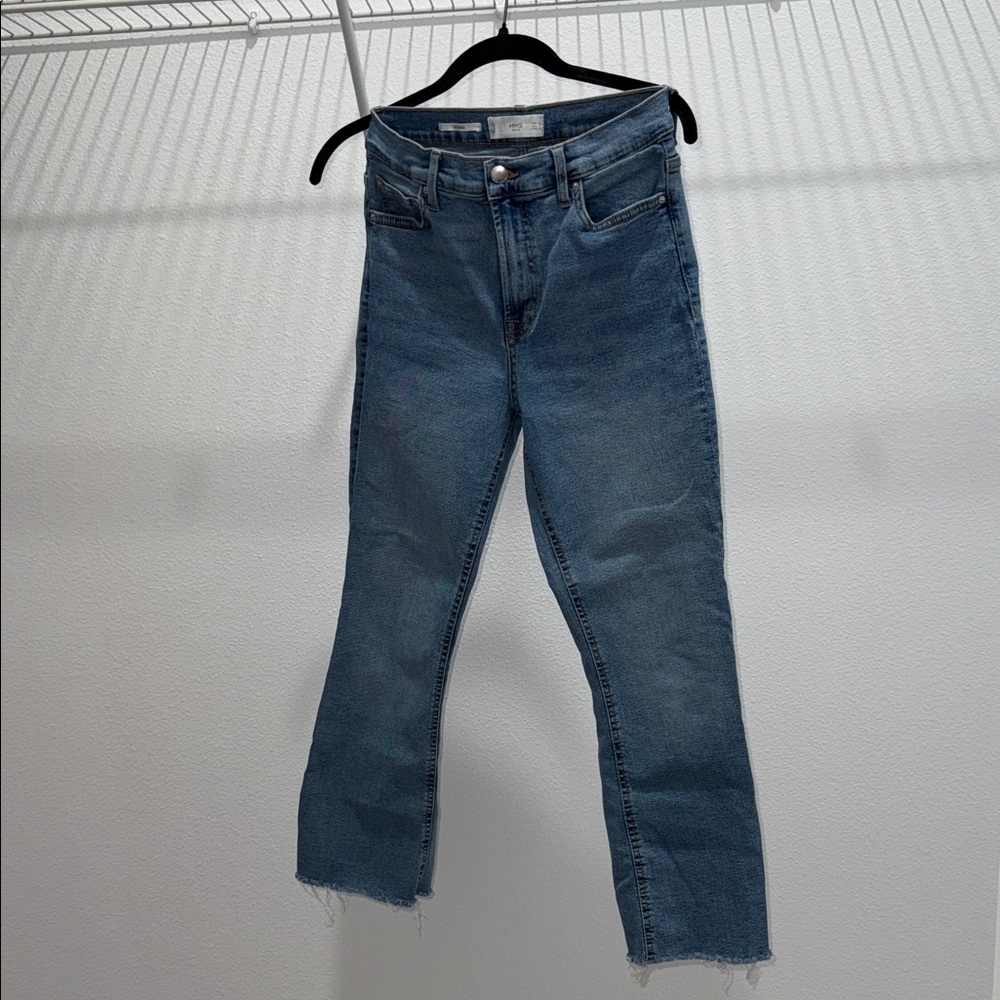 Mango Women's Cropped Blue Jeans